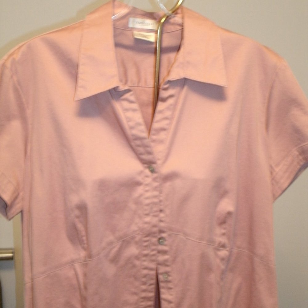 Women's clothing